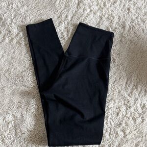 Girlfriend Collective black compression leggings